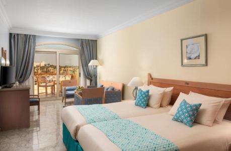 Royal Lagoons Resort & Aqua Park Families and Couples ONLY - 30