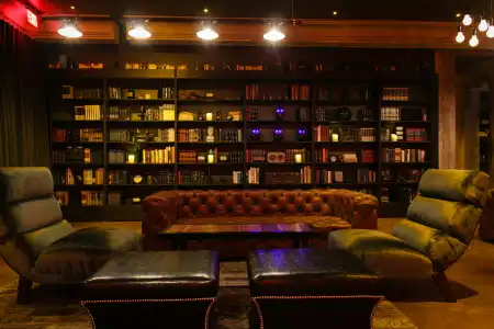 Loews Hollywood - 31