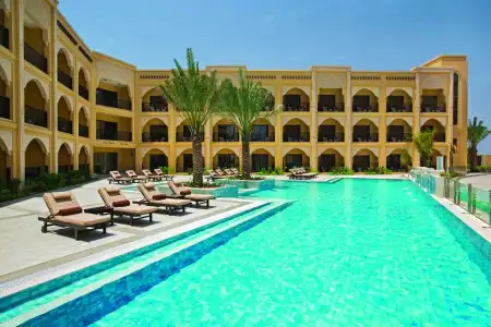 DoubleTree by Hilton Resort & Spa Marjan Island - 25
