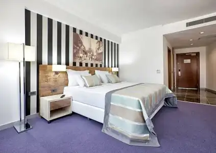 Ramada & Suites by Wyndham Edirne - 43