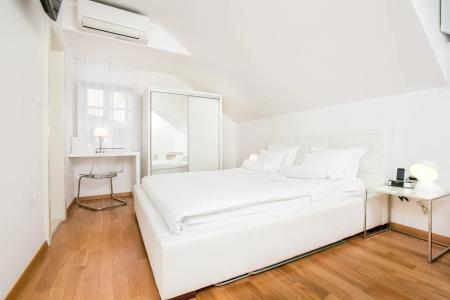 Divota Apartment - 12