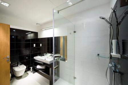 Karoly Corner Residences - 22