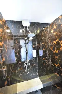 Love Box Resort - 5