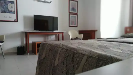 Oasis Plaza - 6