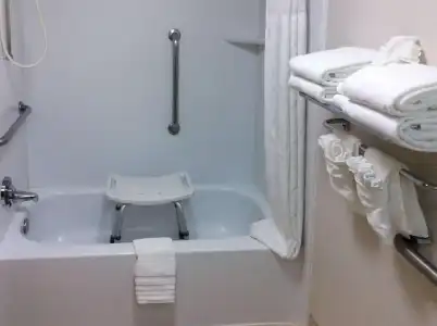 Comfort Inn Anaheim Resort - 49