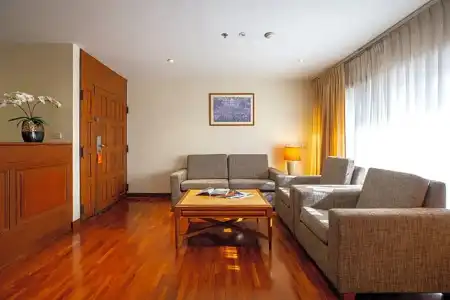 Bandara Silom Suites - 42