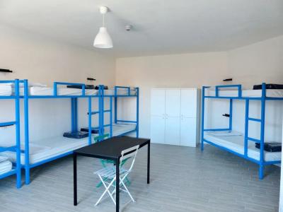 Meet Gardalake Hostel - 63