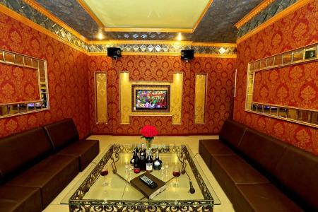 Van Phat Riverside - 1