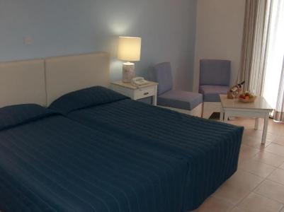 Dionysos Central - 28