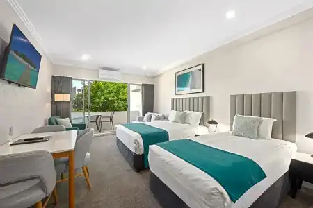 Palm Court Motor Inn - 50
