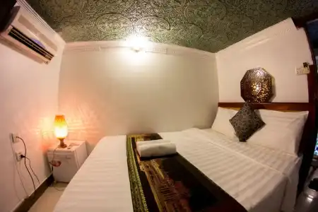 RS II Guesthouse - 36