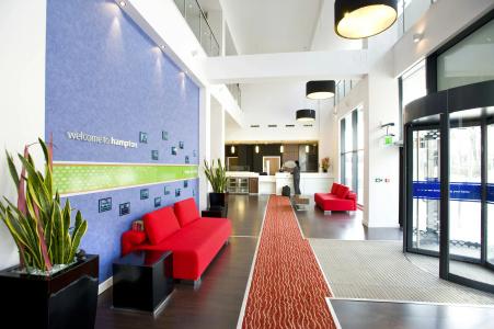 Hampton by Hilton Liverpool City Center - 2