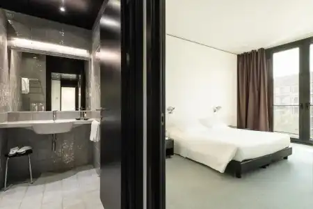 DUPARC Contemporary Suites - 124