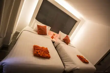The Original Orange Rooms - 5