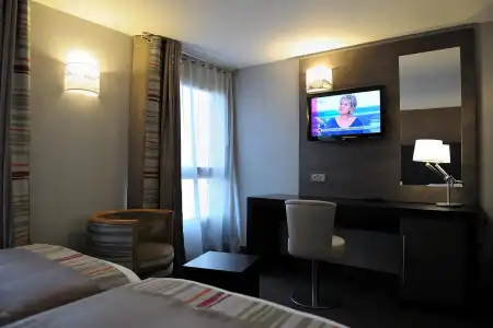 Holiday Inn Paris - Montmartre by IHG - 44