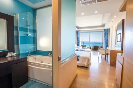 Konstantinos Palace - 42