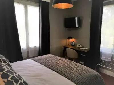 Hôtel Le Boeuf Couronné - 91