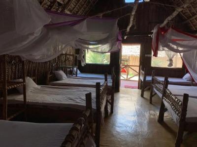 New Jambo Bungalows - 18