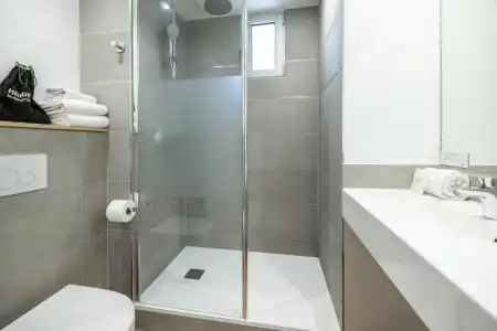 Sure by Best Western Bordeaux Lac - 73
