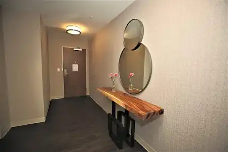 Holiday Inn Express & Suites Charlotte - South End by IHG - 95
