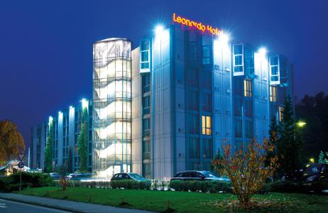 Leonardo Hannover Airport - 16