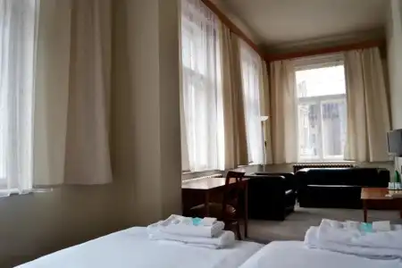 Praha - 100