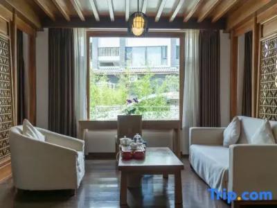 Lijiang Tianyu Boutique - 116