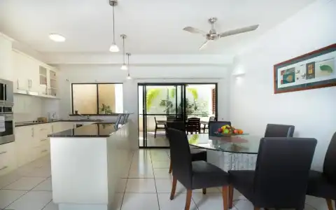 Cairns City Motel - 85
