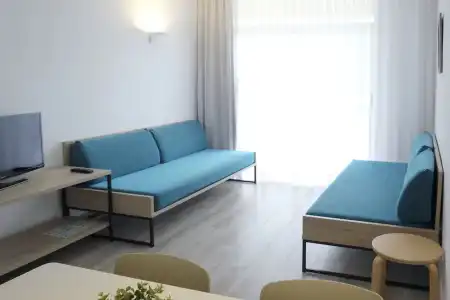 ApartCYE Holiday Centre - 93