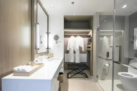 Holiday Inn & Suites Rayong City Centre by IHG - 68