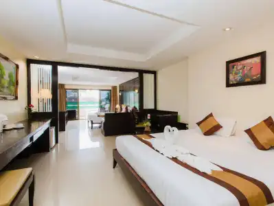 Kokotel Phuket Patong - 4