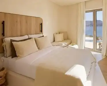 White Pebble Suites - 20