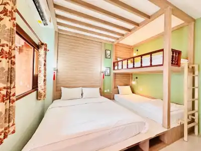 The Luna Hostel - 90