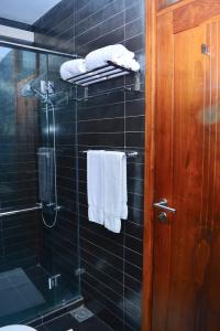 Unique Towers Luxury Boutique Suites - 64