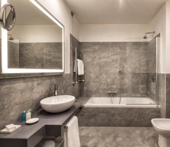 Sina Maria Luigia - 27