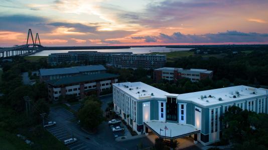 Indigo Mount Pleasant by IHG - 40
