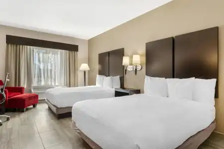 Best Western Plus Heritage Inn - 6