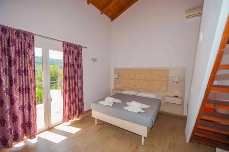 Blue Princess Beach & Suites - 4