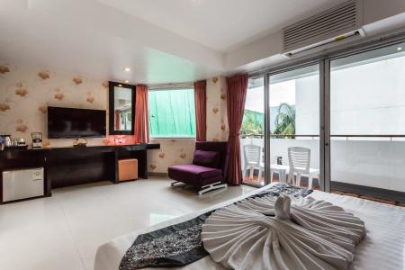 7Q Patong Beach - 4