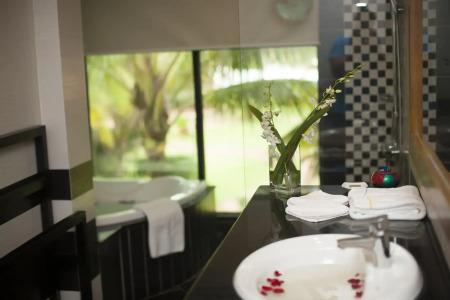 Famiana Resort & Spa - 8