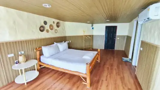Paree Hut Resort Koh Sichang - 71