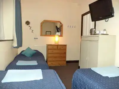 The Gather Inn - 5