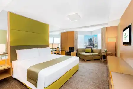Holiday Inn Bangkok Silom by IHG - 34
