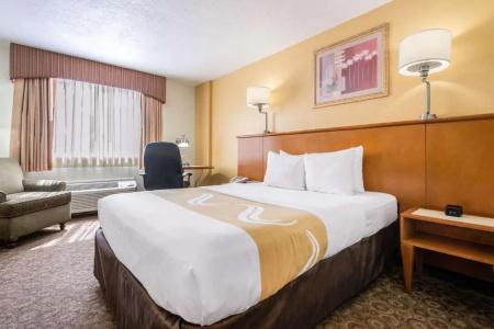 Spark by Hilton Orlando near Universal - 58