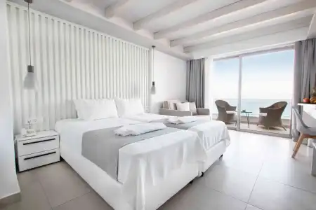 Konstantinos Palace - 3
