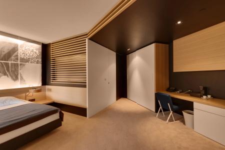 Lone by Maistra Collection - 24