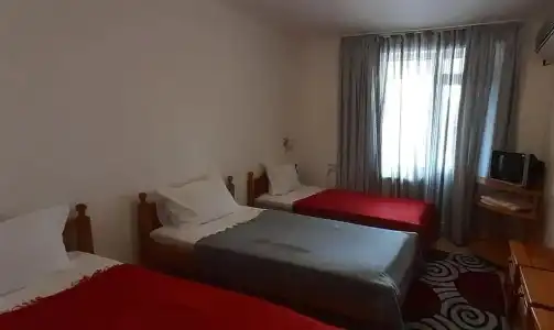 Motel International - 1