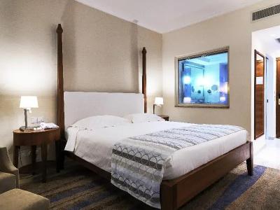 Alexander the Great Beach - 75