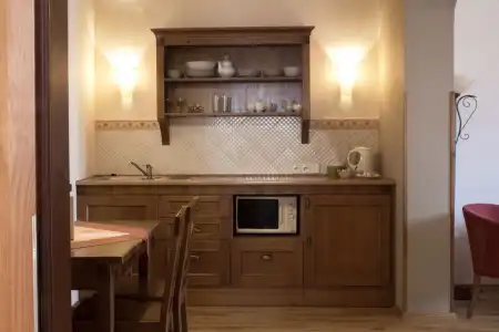 Castle View Apartments - 16