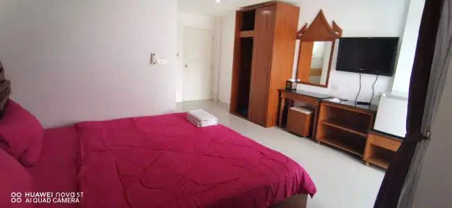 Sure Guesthouse - 1